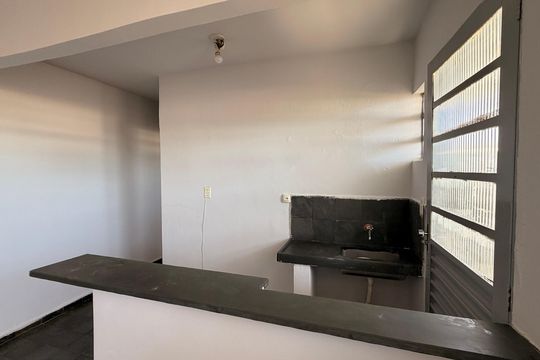 Cozinha de casa para alugar com 2 quartos, 52m² em Jardim América, Goiânia
