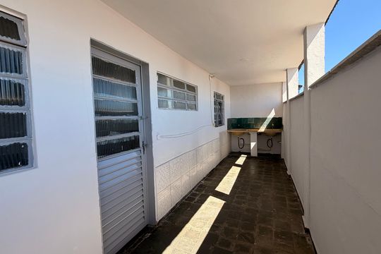 Varanda de casa para alugar com 2 quartos, 52m² em Jardim América, Goiânia