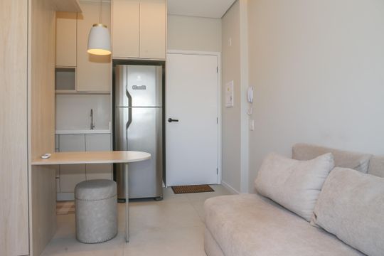 Sala de kitnet/studio à venda com 1 quarto, 27m² em Perdizes, São Paulo