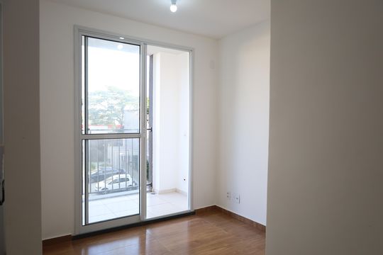 Apartamento para alugar com 3 quartos, 52m² em Socorro, São Paulo