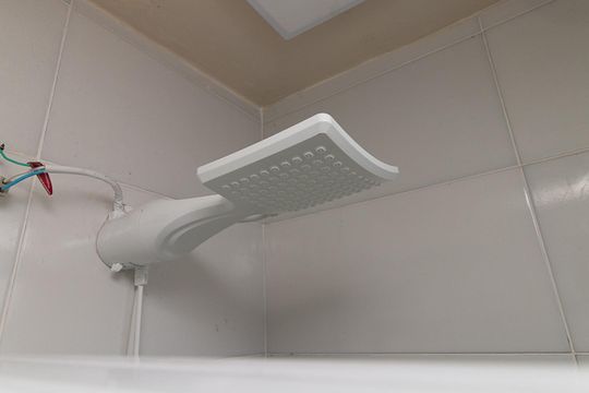 Banheiro de apartamento para alugar com 1 quarto, 40m² em Centro Histórico, Porto Alegre