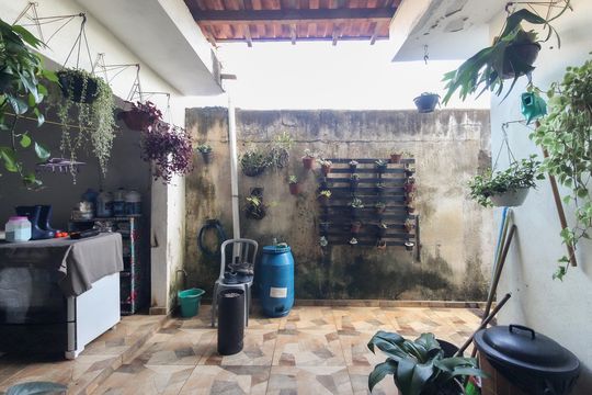 Quintal de casa para alugar com 3 quartos, 240m² em Parada Xv de Novembro, São Paulo