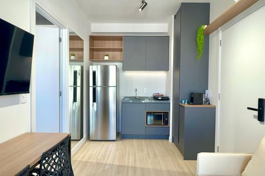 Sala de kitnet/studio para alugar com 1 quarto, 27m² em Pinheiros, São Paulo