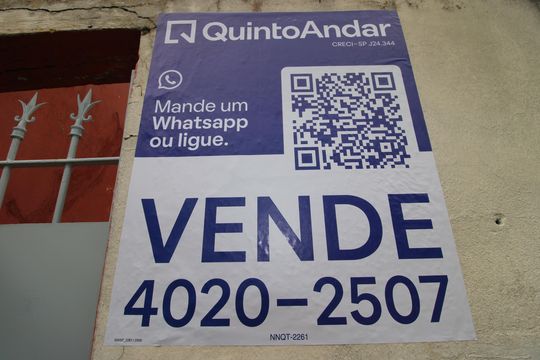 Fachada de casa para alugar com 2 quartos, 180m² em Núcleo Carvalho de Araujo, São Paulo