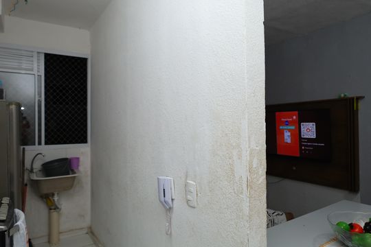 Cozinha de apartamento para alugar com 1 quarto, 42m² em Fazenda Caguaçu, São Paulo