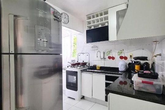 Cozinha de apartamento à venda com 2 quartos, 75m² em Inhaúma, Rio de Janeiro