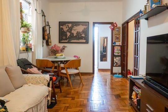 Apartamento à venda com 1 quarto, 65m² em Grajaú, Rio de Janeiro