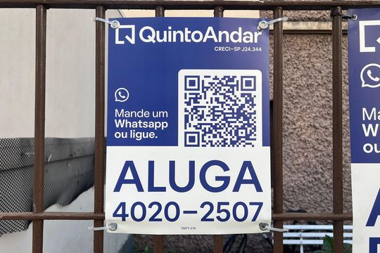 Placa de apartamento para alugar com 2 quartos, 60m² em Pinheiros, São Paulo