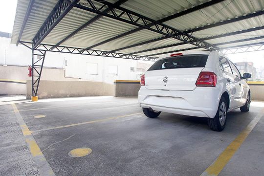 Box Garagem (vaga dupla) de apartamento à venda com 3 quartos, 88m² em Santana, Porto Alegre