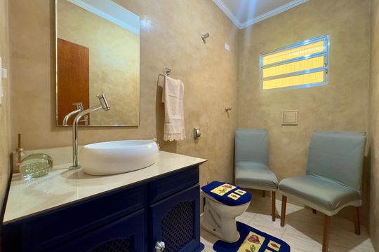 Banheiro 1 de casa para alugar com 2 quartos, 250m² em Jardim Santa Lidia, Guarulhos