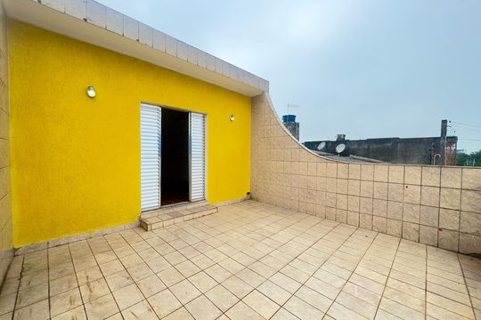 Sacada do quarto 1 de casa para alugar com 2 quartos, 250m² em Jardim Santa Lidia, Guarulhos