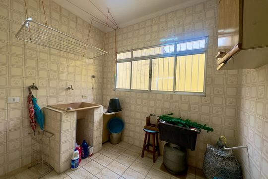 Área de Serviço de casa para alugar com 2 quartos, 250m² em Jardim Santa Lidia, Guarulhos