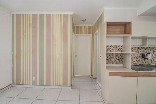 Sala de apartamento à venda com 2 quartos, 48m² em Sarandi, Porto Alegre