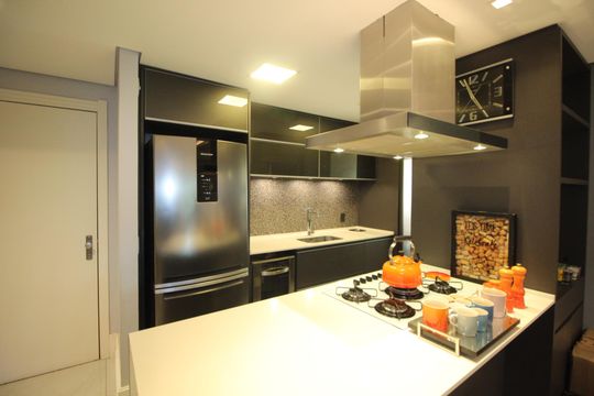 Cozinha de apartamento para alugar com 2 quartos, 79m² em Jardim Europa, Porto Alegre