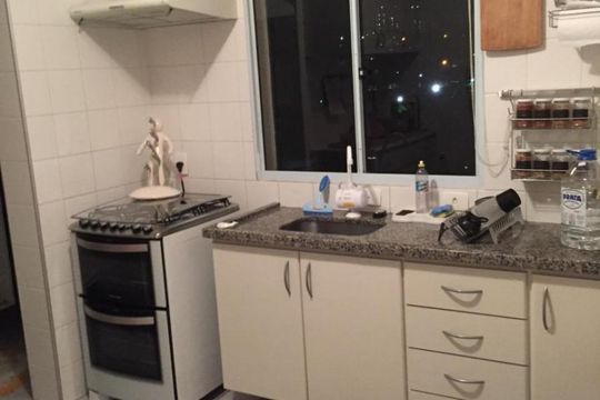 Cozinha de apartamento à venda com 2 quartos, 59m² em Vila Guararapes, Campinas