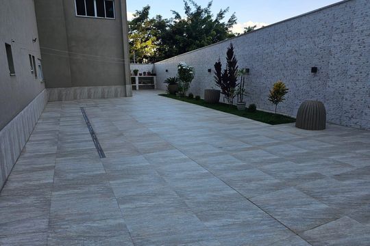 Quintal de casa de condomínio à venda com 5 quartos, 978m² em Residencial Tambore, Barueri