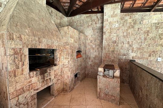 Churrasqueira de casa de condomínio para alugar com 3 quartos, 270m² em Nova Higienópolis, Barueri