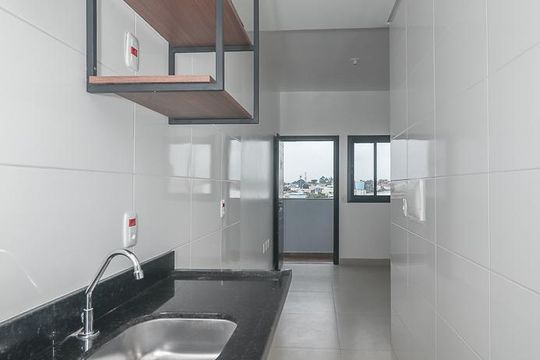 Cozinha de apartamento para alugar com 1 quarto, 26m² em Costa E Silva, Porto Alegre