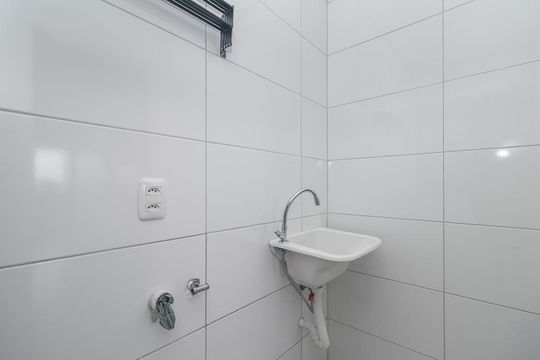 Área de Serviço de apartamento para alugar com 1 quarto, 25m² em Costa E Silva, Porto Alegre
