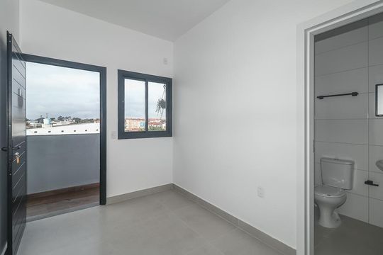 Sala de apartamento para alugar com 1 quarto, 25m² em Costa E Silva, Porto Alegre