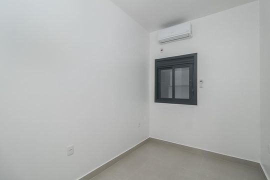 Quarto de apartamento para alugar com 1 quarto, 26m² em Costa E Silva, Porto Alegre