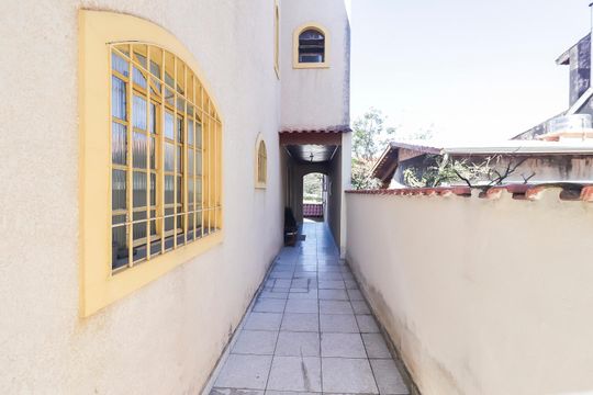 Quintal de casa à venda com 3 quartos, 150m² em Jardim Nossa Senhora do Carmo, São Paulo