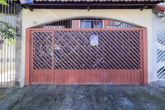Fachada de casa à venda com 3 quartos, 150m² em Jardim Nossa Senhora do Carmo, São Paulo