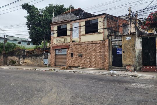 Fachada de casa para alugar com 2 quartos, 60m² em Porto Velho, São Gonçalo