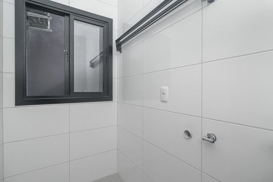 Área de Serviço de apartamento para alugar com 1 quarto, 26m² em Costa E Silva, Porto Alegre