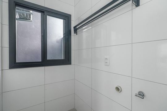 Área de Serviço de apartamento para alugar com 1 quarto, 26m² em Costa E Silva, Porto Alegre