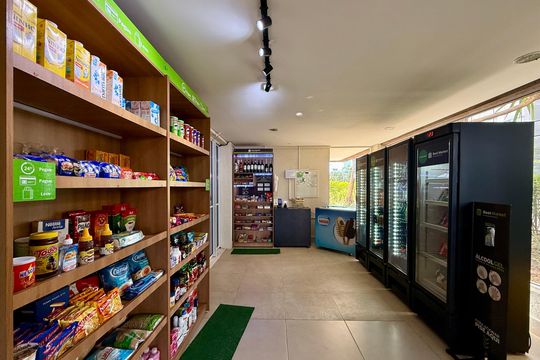 Mercadinho  de apartamento à venda com 1 quarto, 49m² em Vila Gertrudes, São Paulo