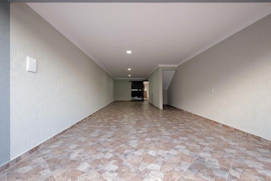 Garagem de casa para alugar com 3 quartos, 310m² em Parque Oratório, Santo André