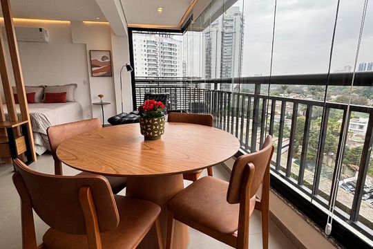 Apartamento para alugar com 1 quarto, 47m² em Empresarial 18 do Forte, Barueri