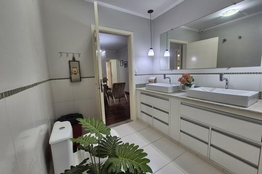 Casa à venda com 4 quartos, 500m² em Residencial Parque Rio das Pedras, Campinas