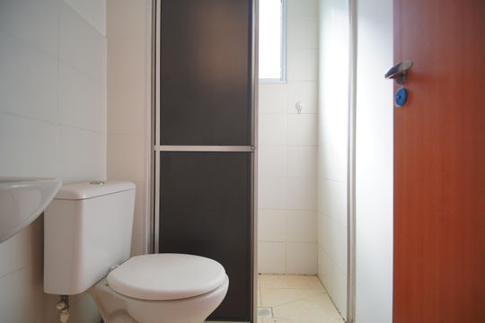 Banheiro de apartamento à venda com 2 quartos, 49m² em Santo Andre, São Leopoldo