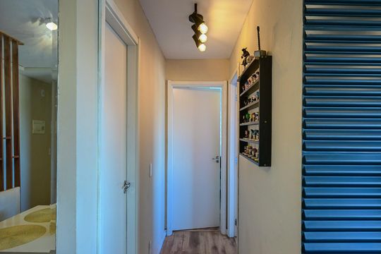 Corredor de apartamento à venda com 2 quartos, 41m² em Jardim Taboao, São Paulo