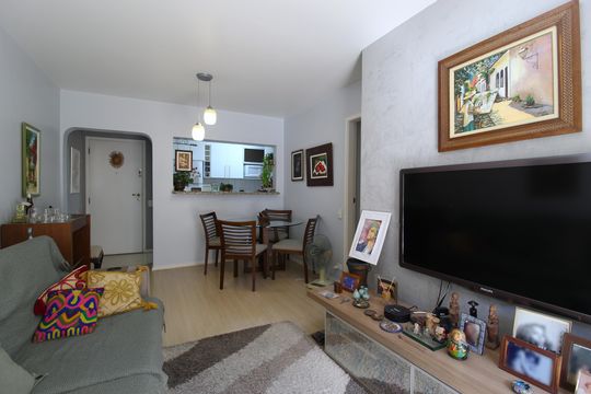 Apartamento à venda com 2 quartos, 75m² em Itaim Bibi, São Paulo