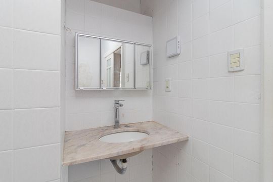 Apartamento para alugar com 3 quartos, 130m² em Centro Histórico, Porto Alegre