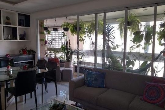 Apartamento à venda com 3 quartos, 141m² em Vila Mariana, São Paulo