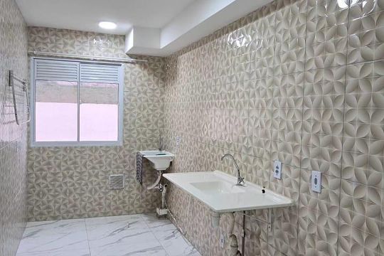 Cozinha de apartamento para alugar com 1 quarto, 49m² em Jardim da Laranjeira (Zona Leste), São Paulo