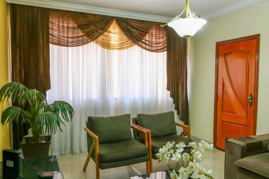Casa para alugar com 3 quartos, 233m² em Engenho de Dentro, Rio de Janeiro