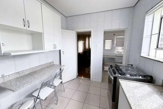 Cozinha de casa para alugar com 4 quartos, 375m² em Carmo, Belo Horizonte