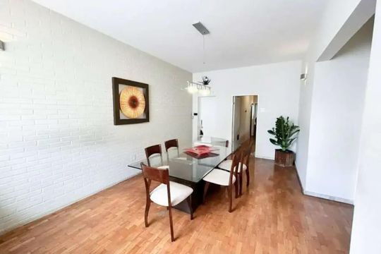 Casa para alugar com 4 quartos, 375m² em Carmo, Belo Horizonte