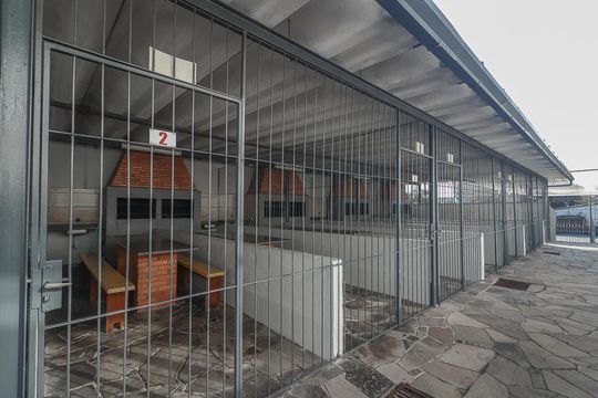 Área comum - Churrasqueira de apartamento à venda com 2 quartos, 54m² em Jardim Sabará, Porto Alegre