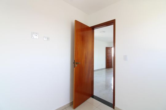 Quarto 2 de apartamento à venda com 2 quartos, 54m² em Vila Silvia, São Paulo