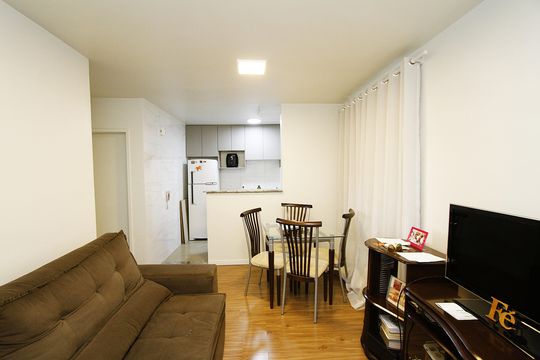 Apartamento à venda com 2 quartos, 44m² em Camargos, Belo Horizonte