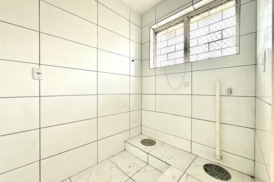 Cozinha de apartamento para alugar com 1 quarto, 27m² em Sarandi, Porto Alegre