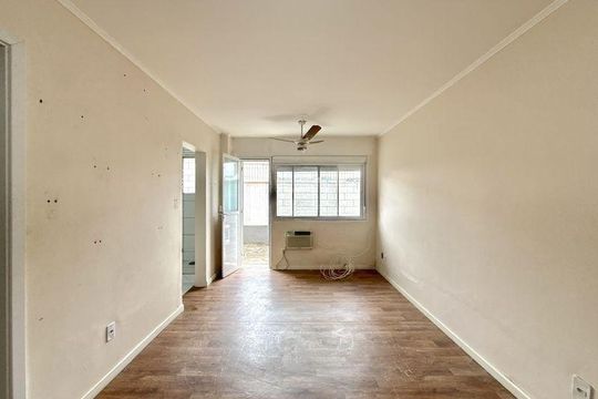 Apartamento para alugar com 1 quarto, 27m² em Sarandi, Porto Alegre
