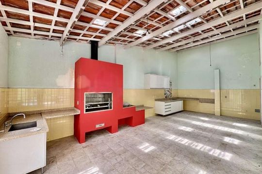 Casa para alugar com 8 quartos, 444m² em Granja Viana, Cotia