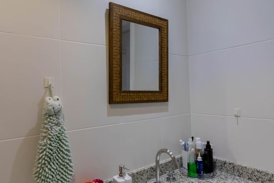 Banheiro de apartamento para alugar com 3 quartos, 100m² em Jardim Flor da Montanha, Guarulhos